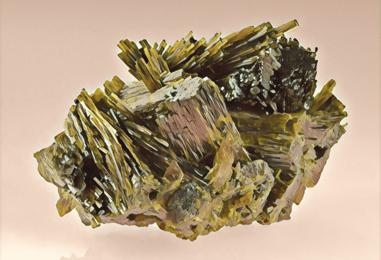 Epidote Value Guide: Factors Affecting Its Worth